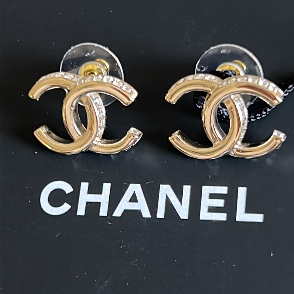 Chanel CC Crystal Earrings